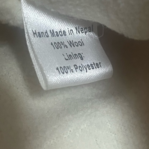 Made n Nepal Wool Hat - Picture 6 of 6